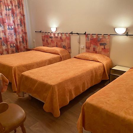 Hotel Bellevue De Tradition Familiale Morcenx Εξωτερικό φωτογραφία